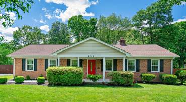 8116 ROLLING RD, SPRINGFIELD, Virginia 22153, 5 Bedrooms Bedrooms, ,3 BathroomsBathrooms,Residential,For sale,8116 ROLLING RD,VAFX2239610 MLS # VAFX2239610