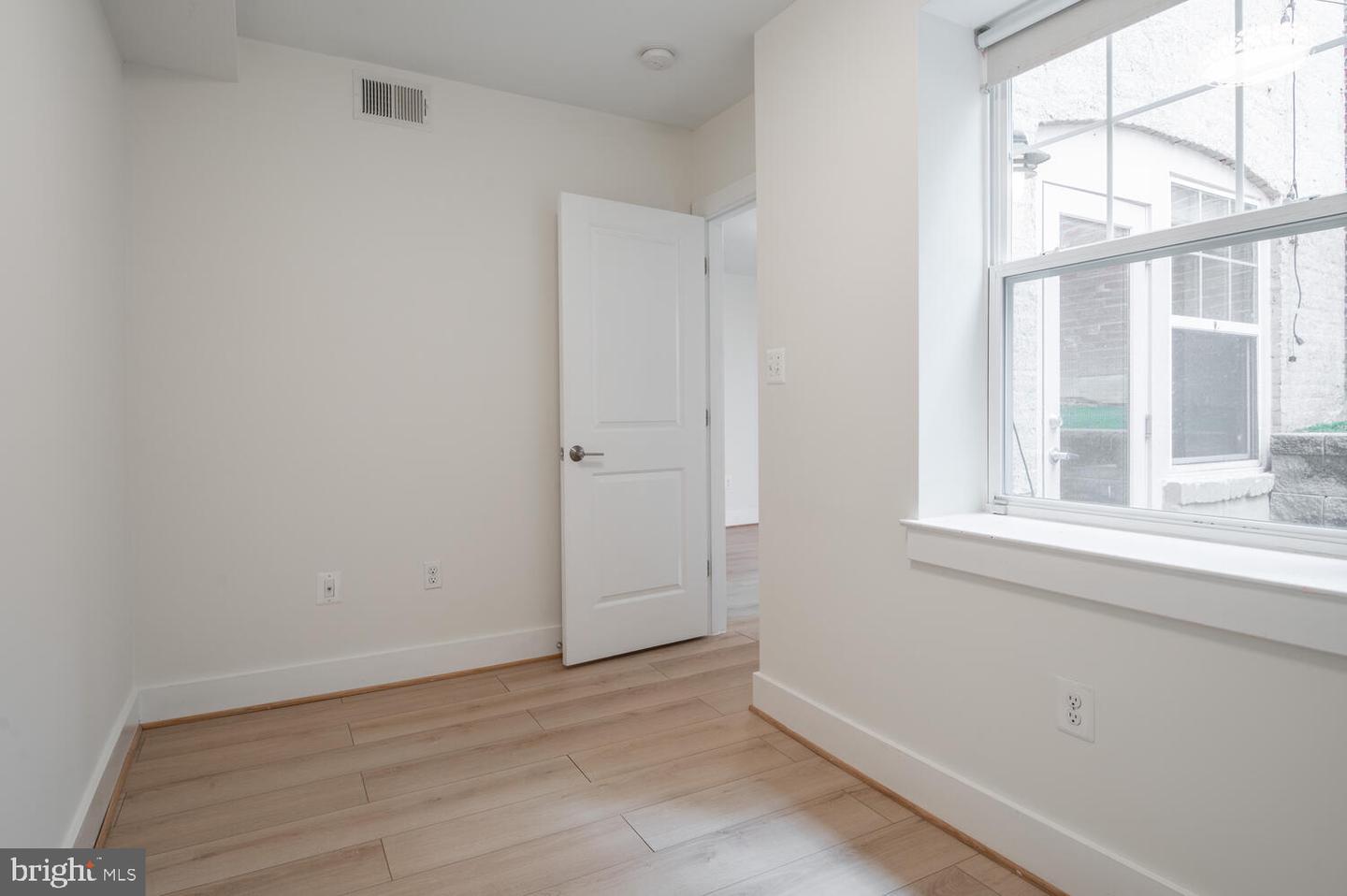 4226 7TH ST NW #101, WASHINGTON, District Of Columbia 20011, 2 Bedrooms Bedrooms, ,1 BathroomBathrooms,Residential,For sale,4226 7TH ST NW #101,DCDC2199762 MLS # DCDC2199762