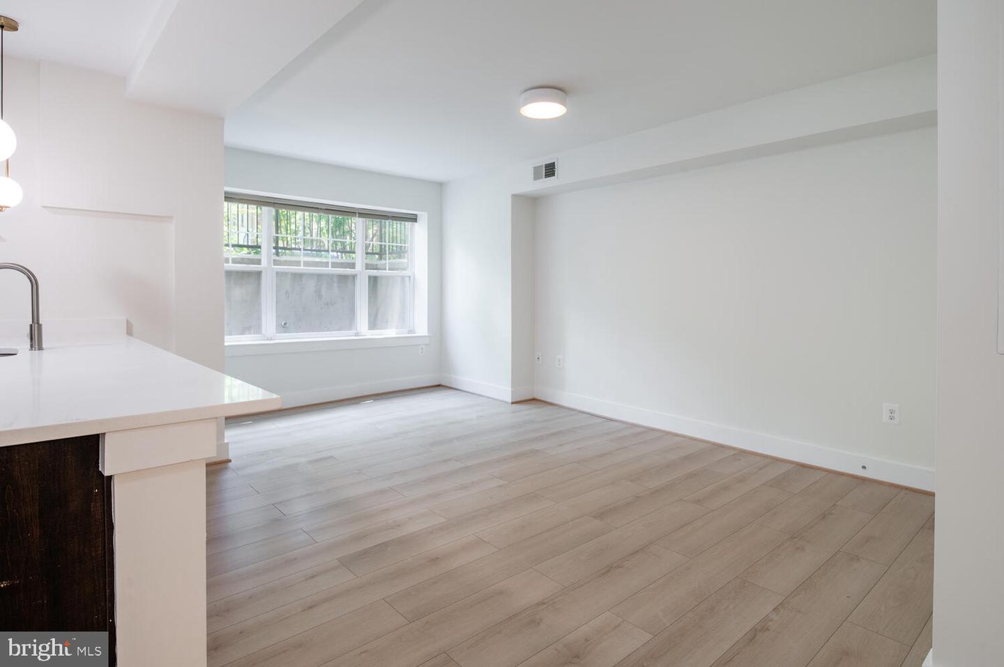 4226 7TH ST NW #101, WASHINGTON, District Of Columbia 20011, 2 Bedrooms Bedrooms, ,1 BathroomBathrooms,Residential,For sale,4226 7TH ST NW #101,DCDC2199762 MLS # DCDC2199762
