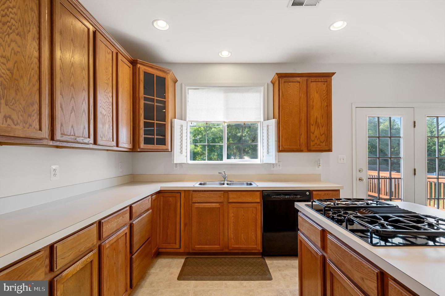 645 BEEHIVE WAY, WINCHESTER, Virginia 22601, 4 Bedrooms Bedrooms, ,2 BathroomsBathrooms,Residential,For sale,645 BEEHIVE WAY,VAWI2007652 MLS # VAWI2007652