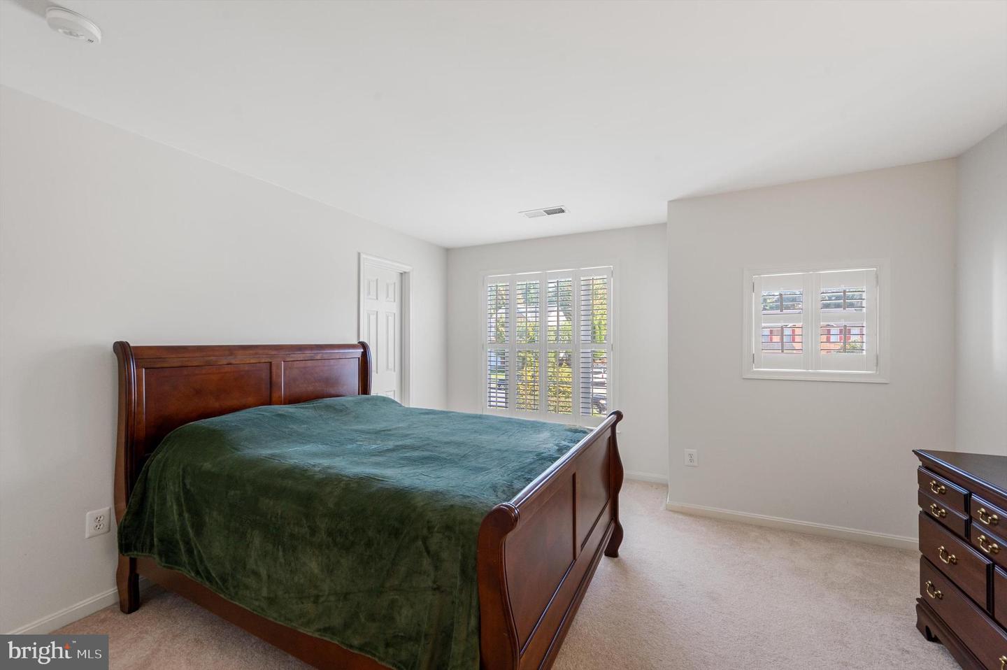 645 BEEHIVE WAY, WINCHESTER, Virginia 22601, 4 Bedrooms Bedrooms, ,2 BathroomsBathrooms,Residential,For sale,645 BEEHIVE WAY,VAWI2007652 MLS # VAWI2007652
