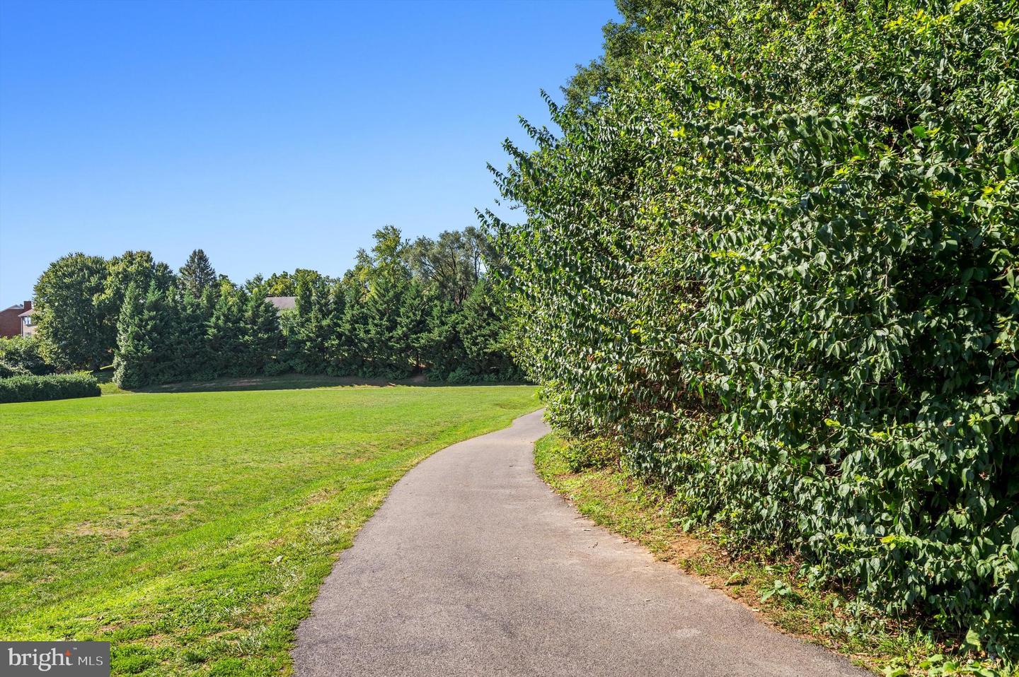 645 BEEHIVE WAY, WINCHESTER, Virginia 22601, 4 Bedrooms Bedrooms, ,2 BathroomsBathrooms,Residential,For sale,645 BEEHIVE WAY,VAWI2007652 MLS # VAWI2007652