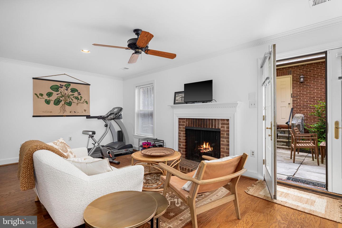 3647 WINFIELD LN NW, WASHINGTON, District Of Columbia 20007, 4 Bedrooms Bedrooms, ,4 BathroomsBathrooms,Residential,For sale,3647 WINFIELD LN NW,DCDC2199698 MLS # DCDC2199698