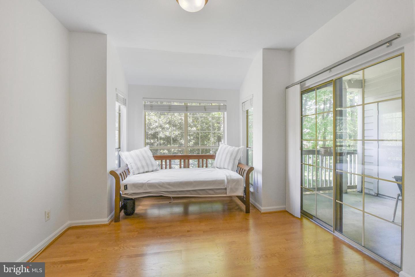 3909 PENDERVIEW DR #1923, FAIRFAX, Virginia 22033, 2 Bedrooms Bedrooms, ,1 BathroomBathrooms,Residential,For sale,3909 PENDERVIEW DR #1923,VAFX2239454 MLS # VAFX2239454