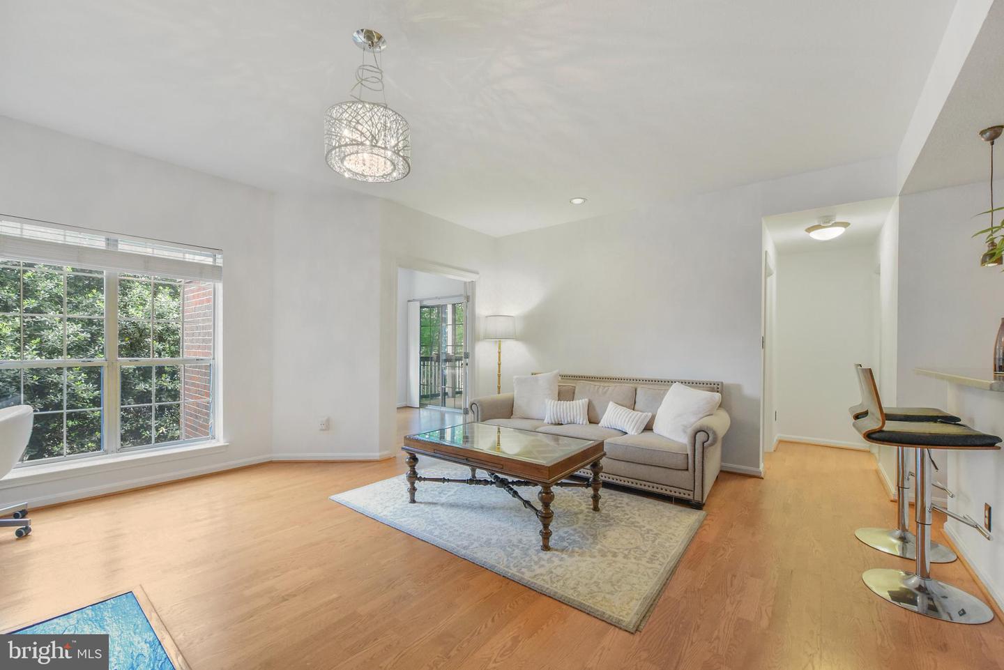 3909 PENDERVIEW DR #1923, FAIRFAX, Virginia 22033, 2 Bedrooms Bedrooms, ,1 BathroomBathrooms,Residential,For sale,3909 PENDERVIEW DR #1923,VAFX2239454 MLS # VAFX2239454