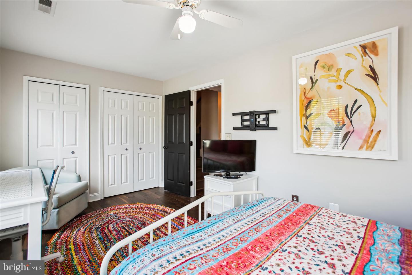 206 CENTER LN, OCCOQUAN, Virginia 22125, 3 Bedrooms Bedrooms, ,2 BathroomsBathrooms,Residential,For sale,206 CENTER LN,VAPW2094270 MLS # VAPW2094270