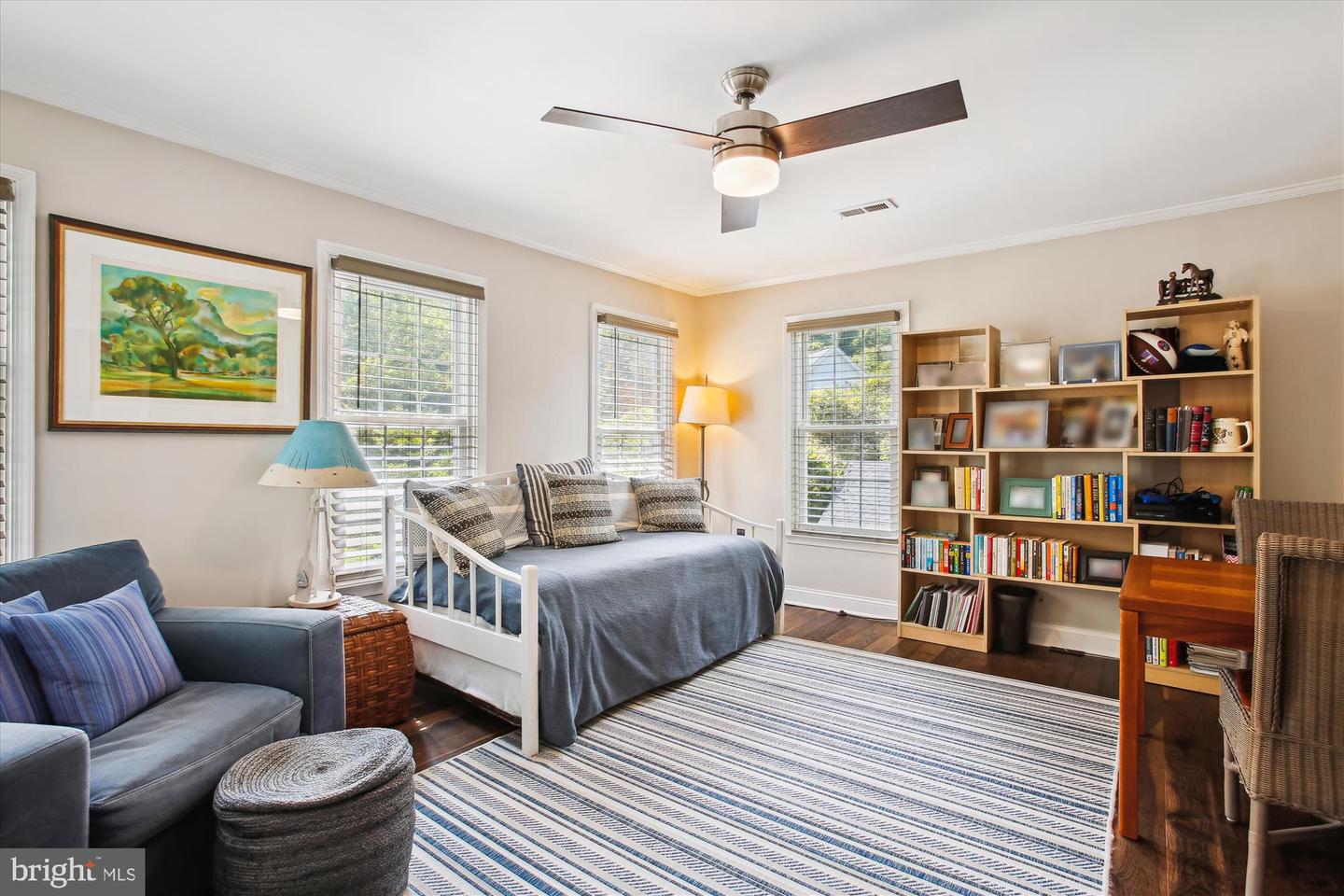 206 CENTER LN, OCCOQUAN, Virginia 22125, 3 Bedrooms Bedrooms, ,2 BathroomsBathrooms,Residential,For sale,206 CENTER LN,VAPW2094270 MLS # VAPW2094270