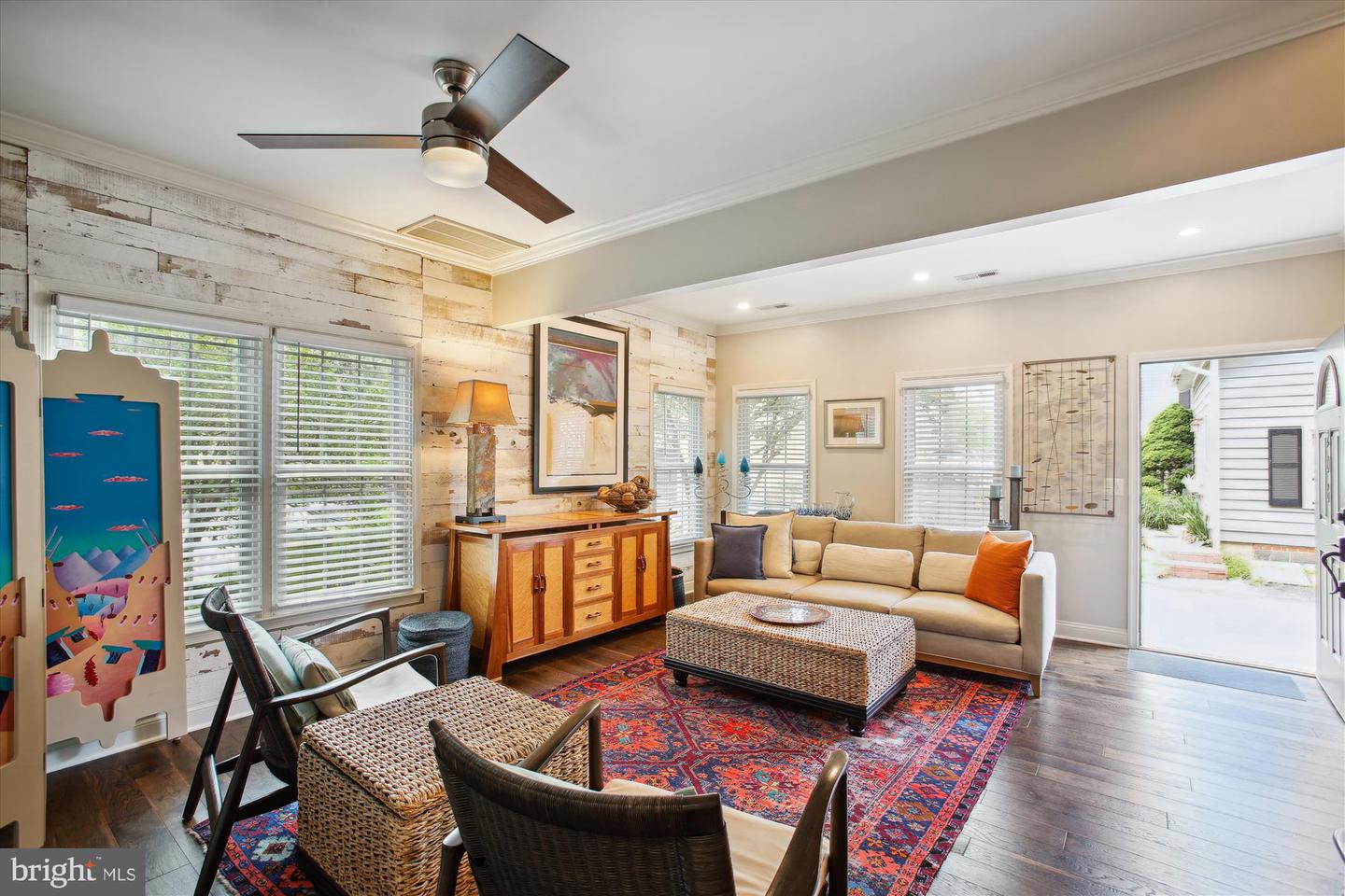 206 CENTER LN, OCCOQUAN, Virginia 22125, 3 Bedrooms Bedrooms, ,2 BathroomsBathrooms,Residential,For sale,206 CENTER LN,VAPW2094270 MLS # VAPW2094270