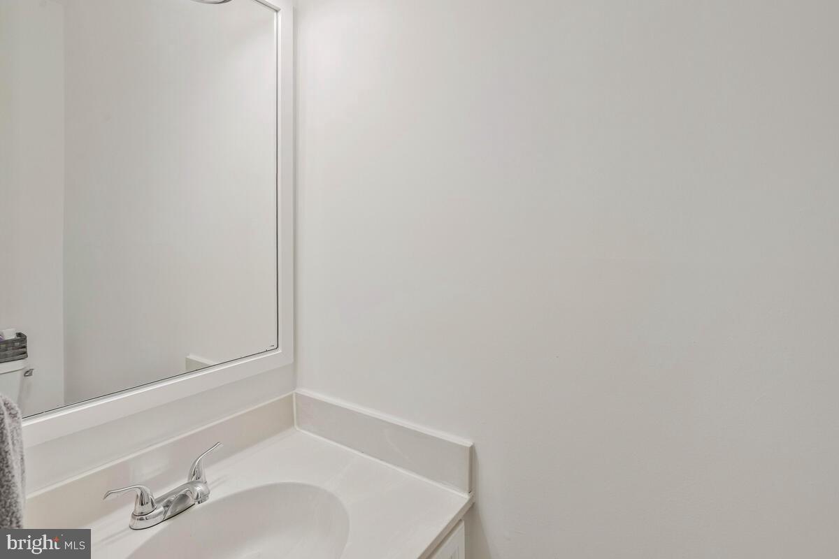 3022 DUNLEIGH CT, WOODBRIDGE, Virginia 22192, 3 Bedrooms Bedrooms, ,2 BathroomsBathrooms,Residential,For sale,3022 DUNLEIGH CT,VAPW2094306 MLS # VAPW2094306