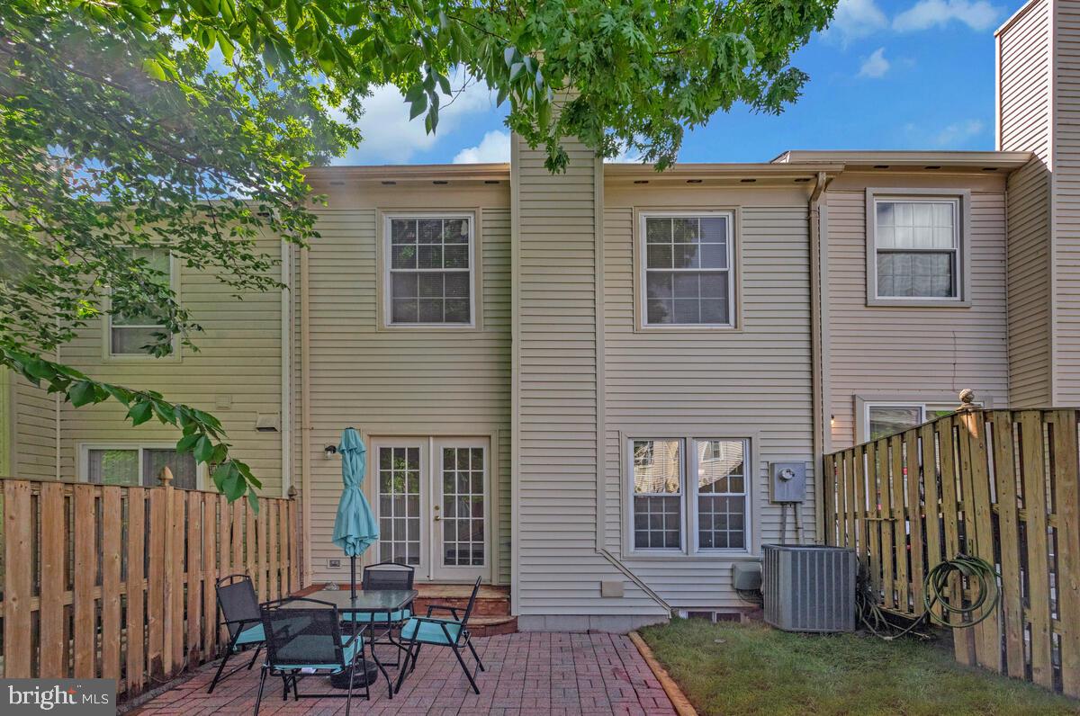 3022 DUNLEIGH CT, WOODBRIDGE, Virginia 22192, 3 Bedrooms Bedrooms, ,2 BathroomsBathrooms,Residential,For sale,3022 DUNLEIGH CT,VAPW2094306 MLS # VAPW2094306