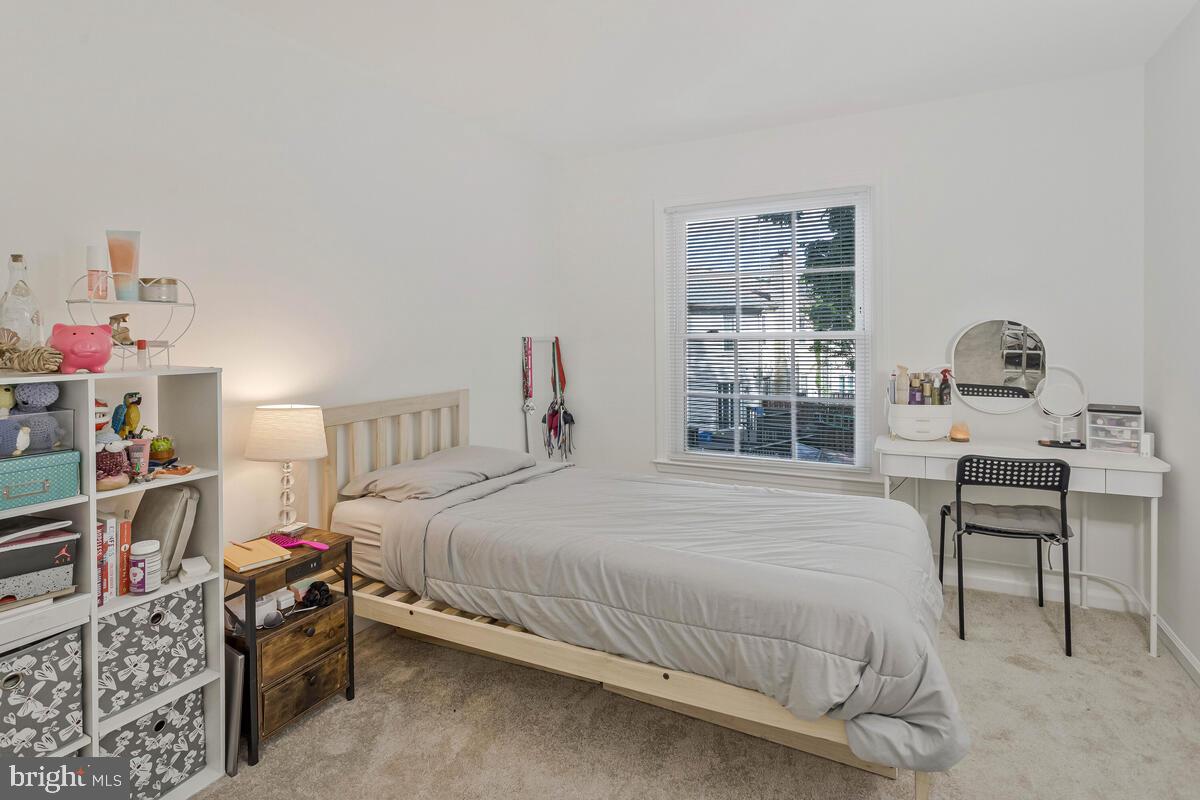 3022 DUNLEIGH CT, WOODBRIDGE, Virginia 22192, 3 Bedrooms Bedrooms, ,2 BathroomsBathrooms,Residential,For sale,3022 DUNLEIGH CT,VAPW2094306 MLS # VAPW2094306
