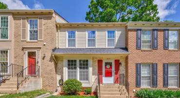 3022 DUNLEIGH CT, WOODBRIDGE, Virginia 22192, 3 Bedrooms Bedrooms, ,2 BathroomsBathrooms,Residential,For sale,3022 DUNLEIGH CT,VAPW2094306 MLS # VAPW2094306