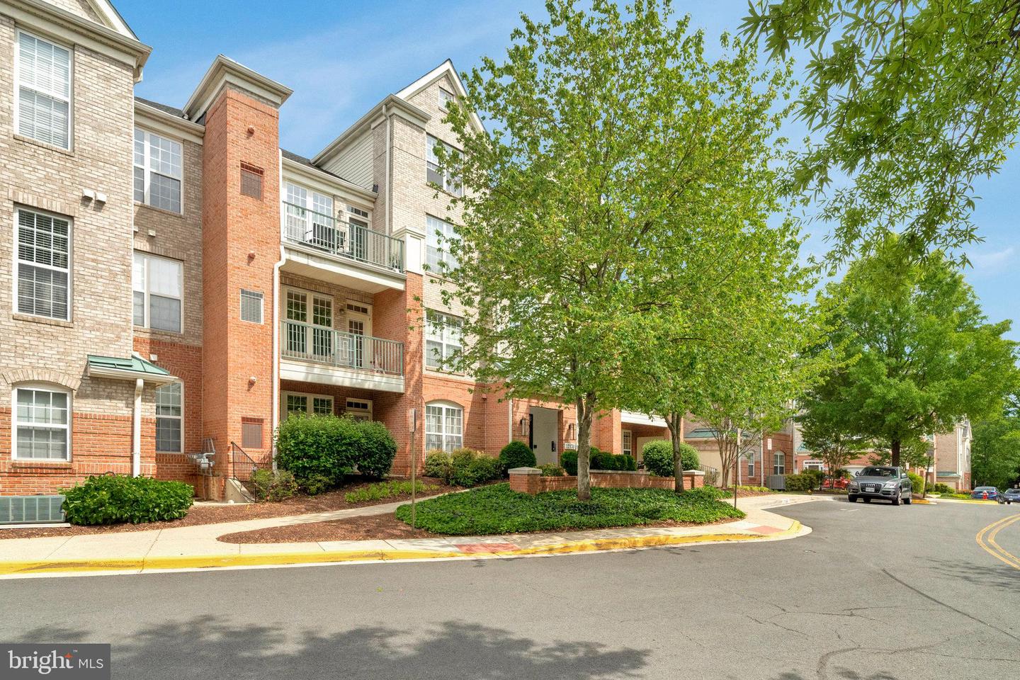 12170 ABINGTON HALL PL #204, RESTON, Virginia 20190, 2 Bedrooms Bedrooms, ,2 BathroomsBathrooms,Residential,For sale,12170 ABINGTON HALL PL #204,VAFX2239624 MLS # VAFX2239624