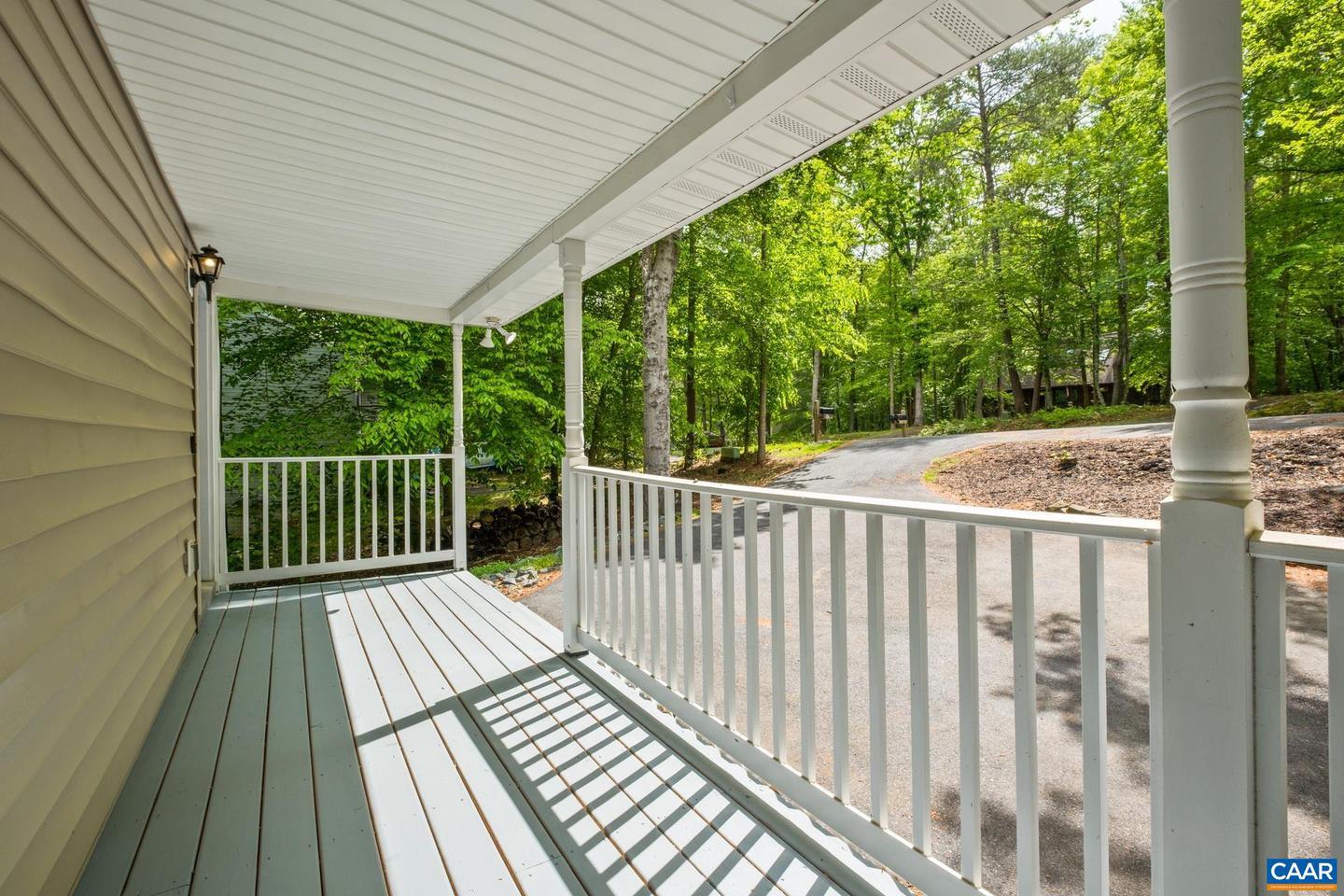 8 SANDY BEACH CT, PALMYRA, Virginia 22963, 3 Bedrooms Bedrooms, ,2 BathroomsBathrooms,Residential,For sale,8 SANDY BEACH CT,664274 MLS # 664274