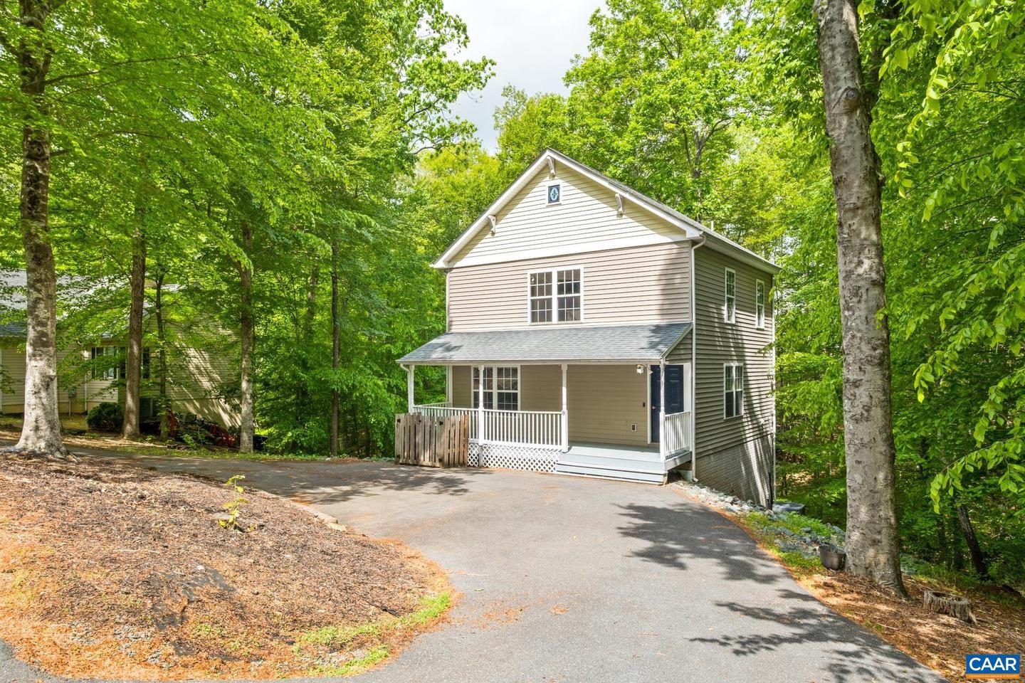 8 SANDY BEACH CT, PALMYRA, Virginia 22963, 3 Bedrooms Bedrooms, ,2 BathroomsBathrooms,Residential,For sale,8 SANDY BEACH CT,664274 MLS # 664274