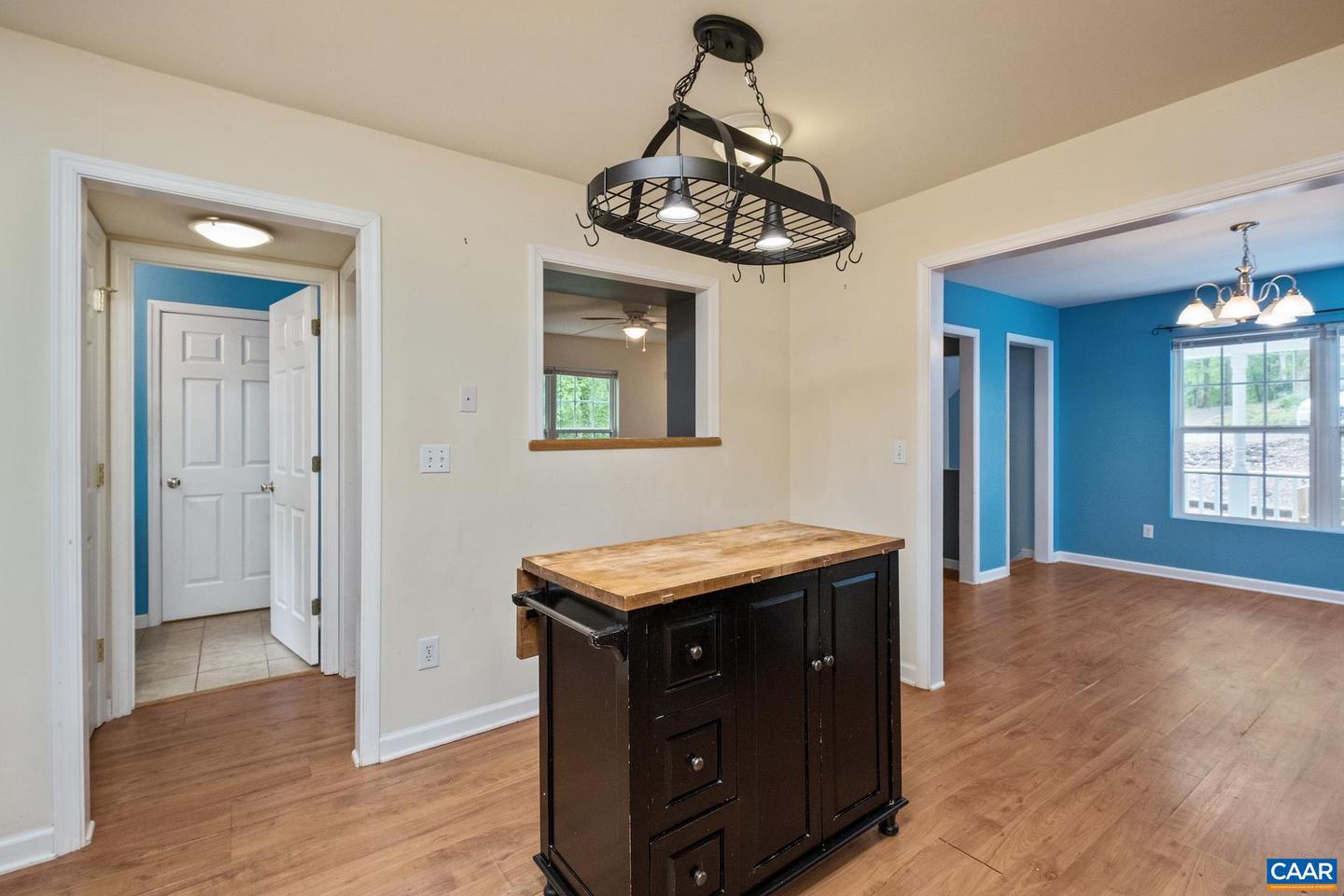 8 SANDY BEACH CT, PALMYRA, Virginia 22963, 3 Bedrooms Bedrooms, ,2 BathroomsBathrooms,Residential,For sale,8 SANDY BEACH CT,664274 MLS # 664274