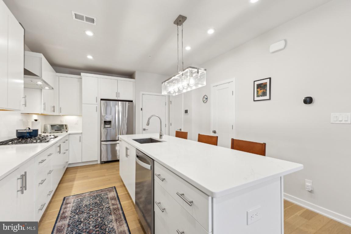 7421 BACKETT WOOD TER #1311, MCLEAN, Virginia 22102, 3 Bedrooms Bedrooms, ,2 BathroomsBathrooms,Residential,For sale,7421 BACKETT WOOD TER #1311,VAFX2239734 MLS # VAFX2239734