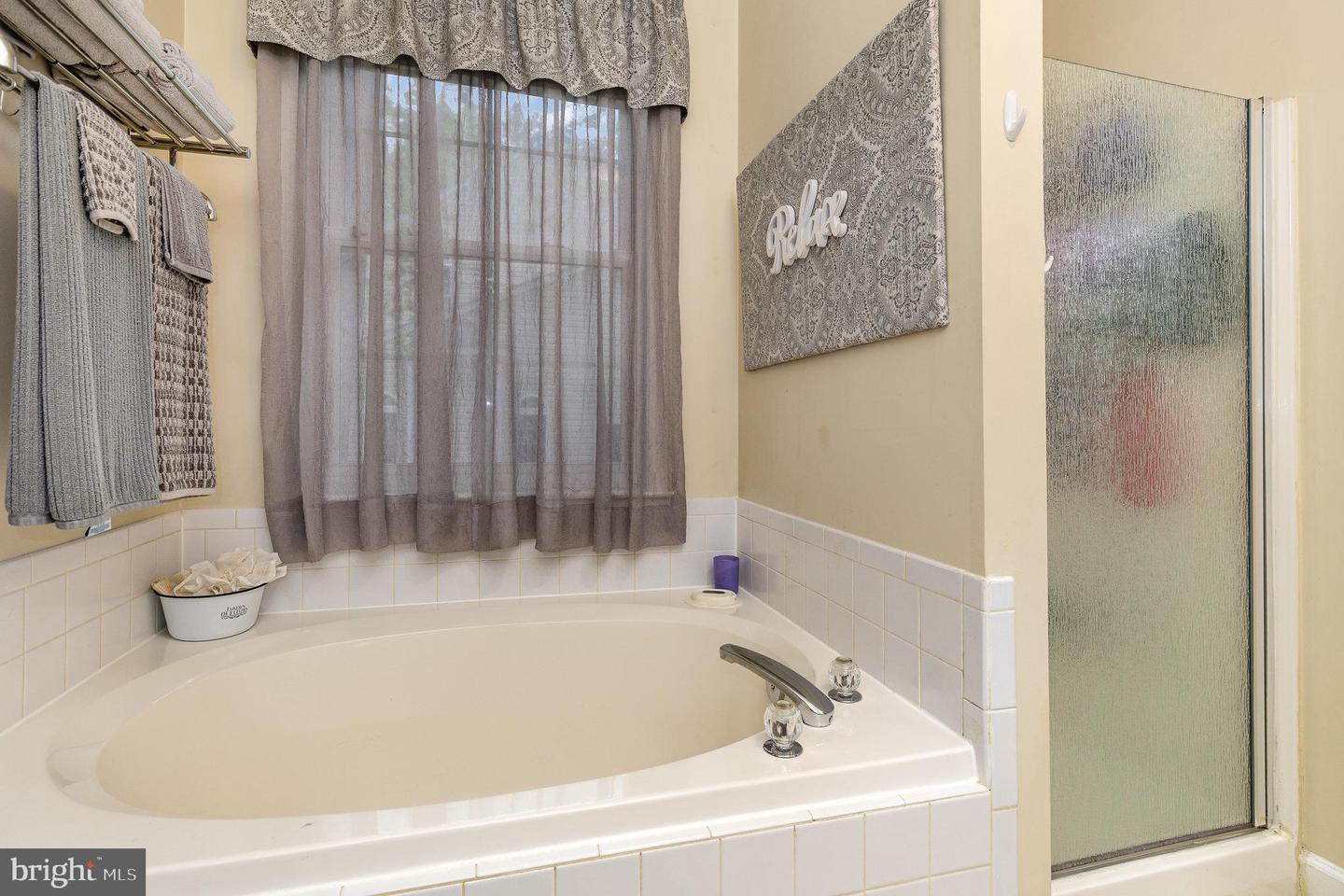 10805 CHANCELLORSVILLE DR, SPOTSYLVANIA, Virginia 22553, 3 Bedrooms Bedrooms, 11 Rooms Rooms,2 BathroomsBathrooms,Residential,For sale,10805 CHANCELLORSVILLE DR,VASP2032982 MLS # VASP2032982