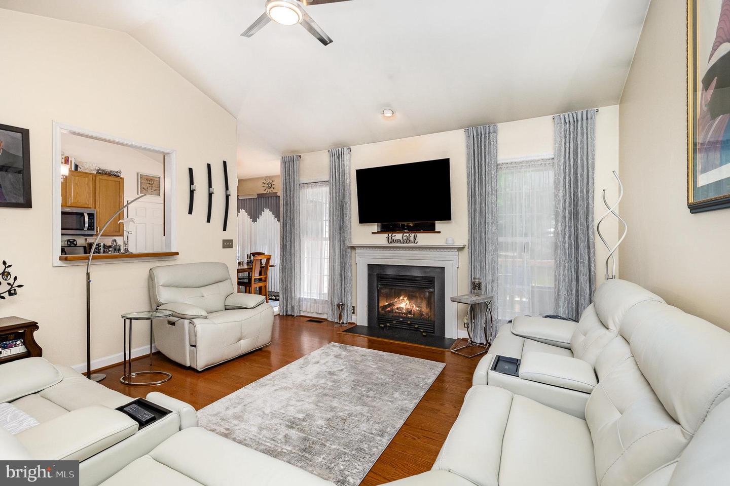 10805 CHANCELLORSVILLE DR, SPOTSYLVANIA, Virginia 22553, 3 Bedrooms Bedrooms, 11 Rooms Rooms,2 BathroomsBathrooms,Residential,For sale,10805 CHANCELLORSVILLE DR,VASP2032982 MLS # VASP2032982