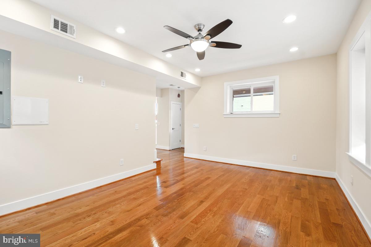 1706 OTIS ST NE, WASHINGTON, District Of Columbia 20018, 6 Bedrooms Bedrooms, ,4 BathroomsBathrooms,Residential,For sale,1706 OTIS ST NE,DCDC2199856 MLS # DCDC2199856