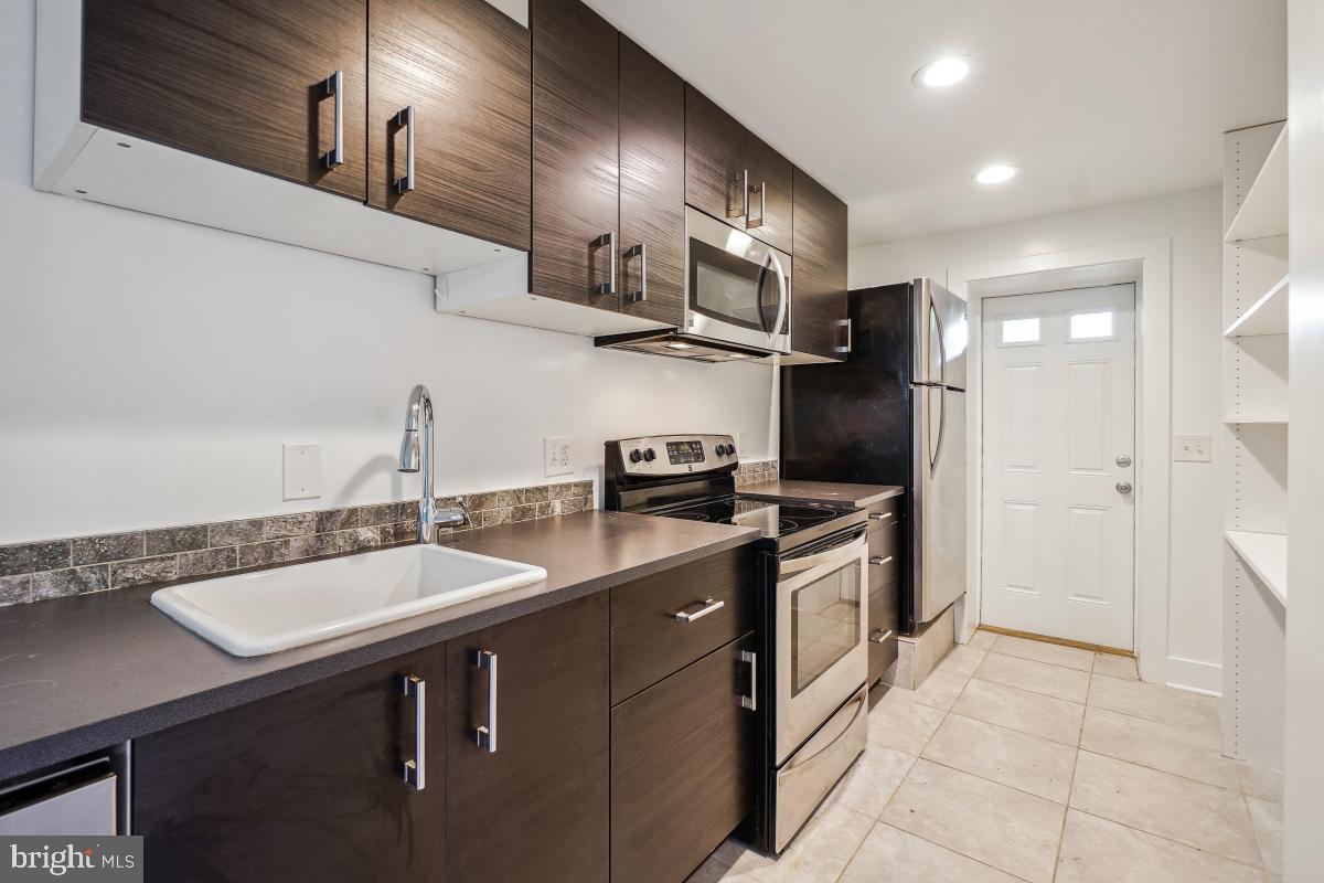1706 OTIS ST NE, WASHINGTON, District Of Columbia 20018, 6 Bedrooms Bedrooms, ,4 BathroomsBathrooms,Residential,For sale,1706 OTIS ST NE,DCDC2199856 MLS # DCDC2199856