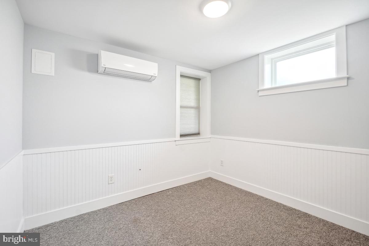 1706 OTIS ST NE, WASHINGTON, District Of Columbia 20018, 6 Bedrooms Bedrooms, ,4 BathroomsBathrooms,Residential,For sale,1706 OTIS ST NE,DCDC2199856 MLS # DCDC2199856