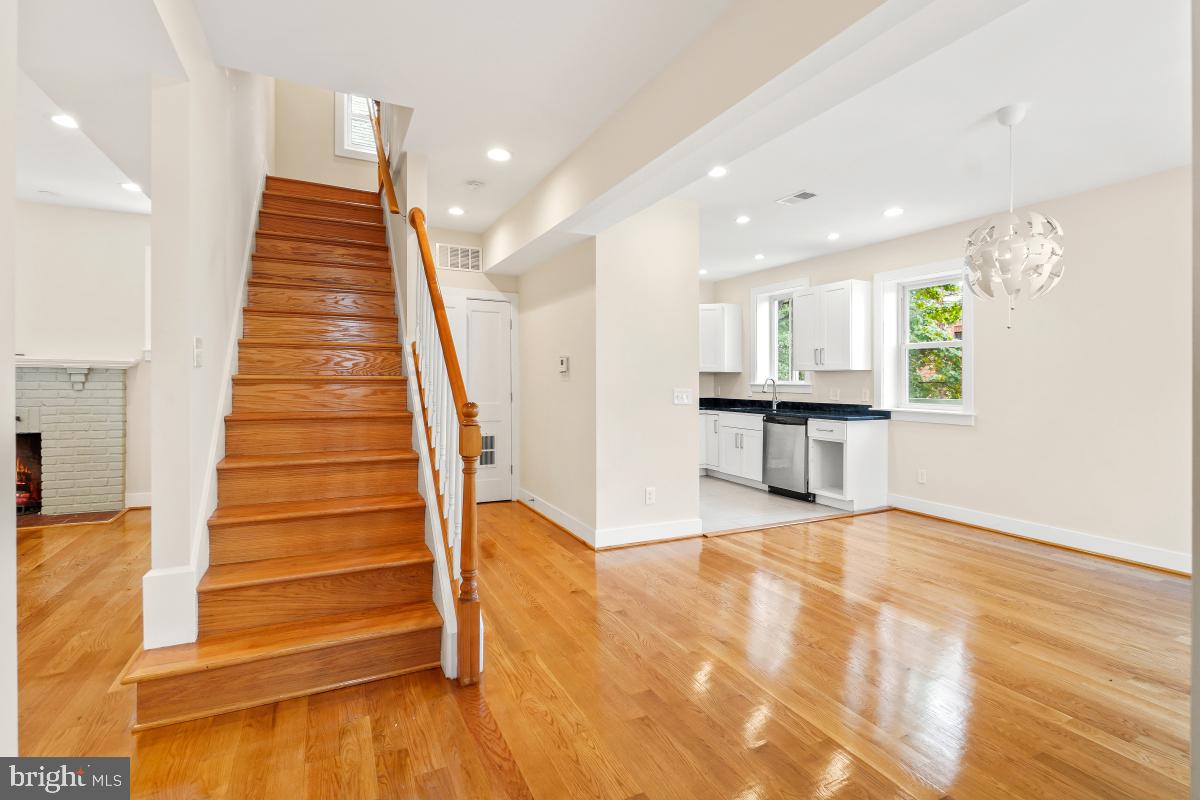 1706 OTIS ST NE, WASHINGTON, District Of Columbia 20018, 6 Bedrooms Bedrooms, ,4 BathroomsBathrooms,Residential,For sale,1706 OTIS ST NE,DCDC2199856 MLS # DCDC2199856