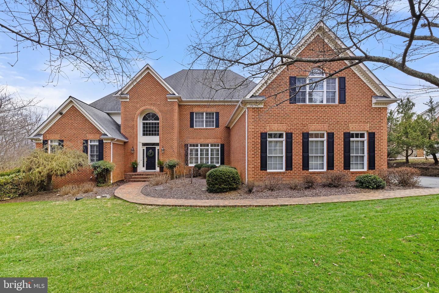 7887 WELLINGTON DR, WARRENTON, Virginia 20186, 6 Bedrooms Bedrooms, ,5 BathroomsBathrooms,Residential,For sale,7887 WELLINGTON DR,VAFQ2016562 MLS # VAFQ2016562