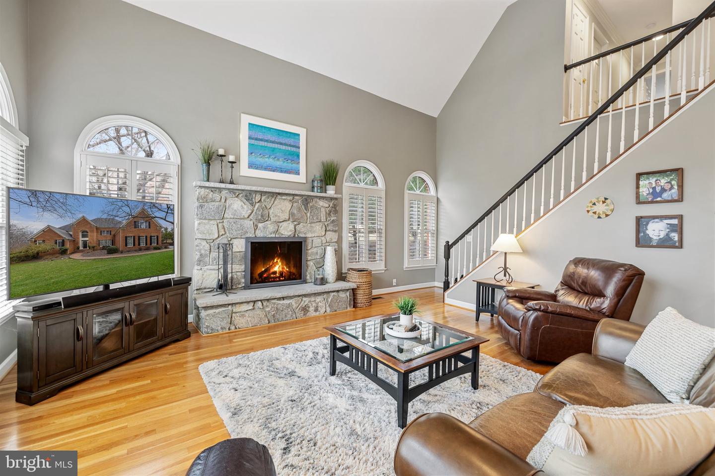 7887 WELLINGTON DR, WARRENTON, Virginia 20186, 6 Bedrooms Bedrooms, ,5 BathroomsBathrooms,Residential,For sale,7887 WELLINGTON DR,VAFQ2016562 MLS # VAFQ2016562