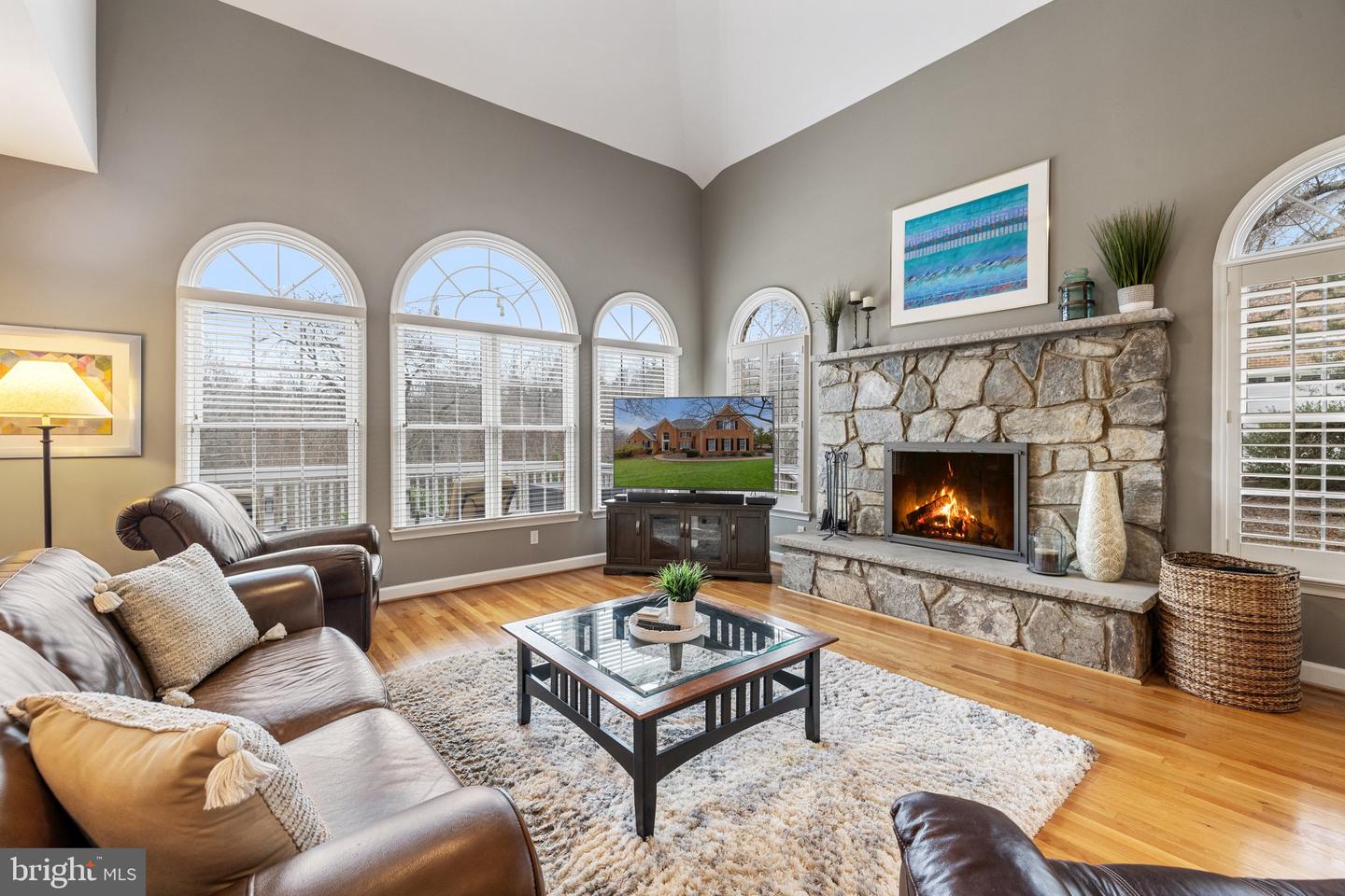 7887 WELLINGTON DR, WARRENTON, Virginia 20186, 6 Bedrooms Bedrooms, ,5 BathroomsBathrooms,Residential,For sale,7887 WELLINGTON DR,VAFQ2016562 MLS # VAFQ2016562