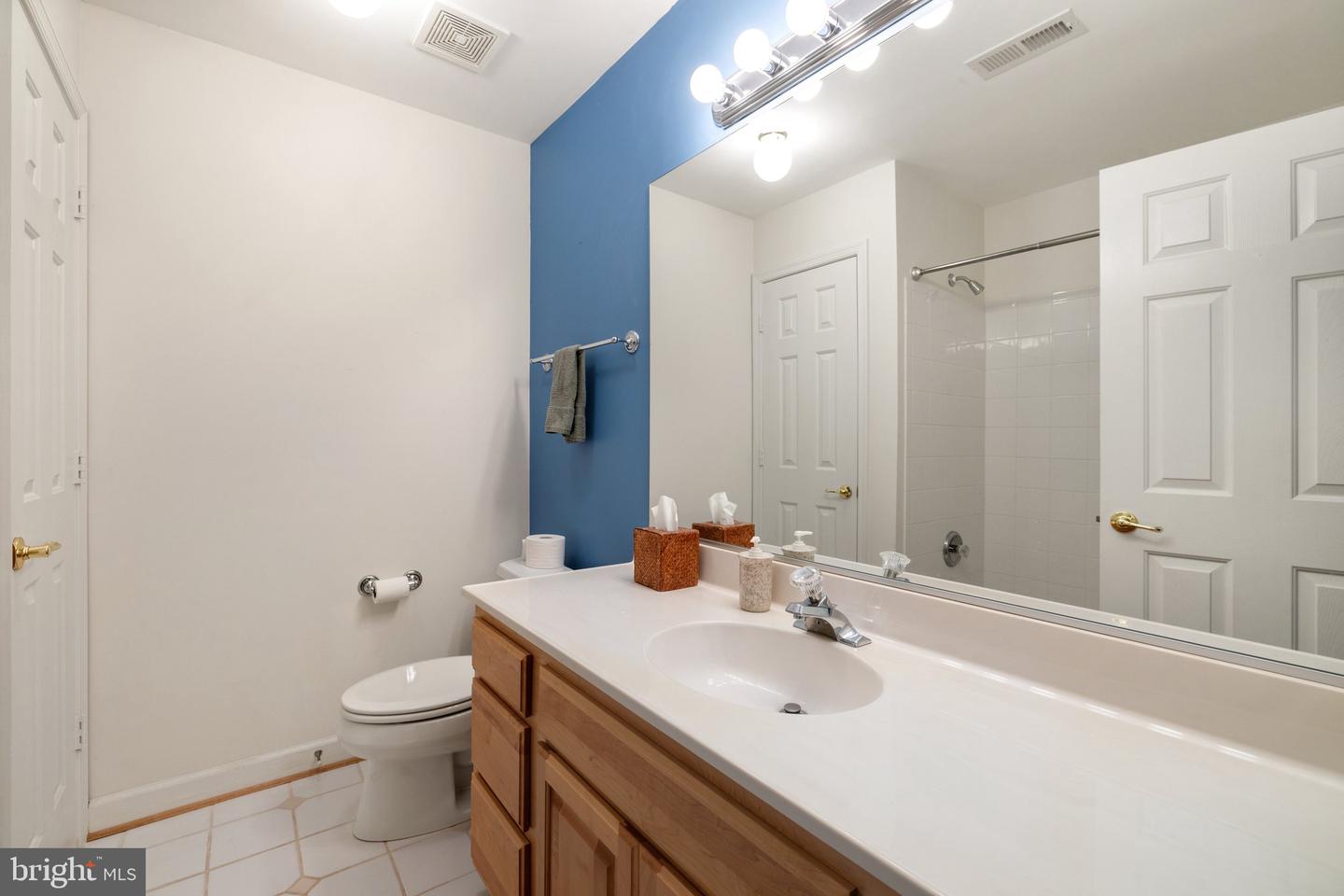 7887 WELLINGTON DR, WARRENTON, Virginia 20186, 6 Bedrooms Bedrooms, ,5 BathroomsBathrooms,Residential,For sale,7887 WELLINGTON DR,VAFQ2016562 MLS # VAFQ2016562