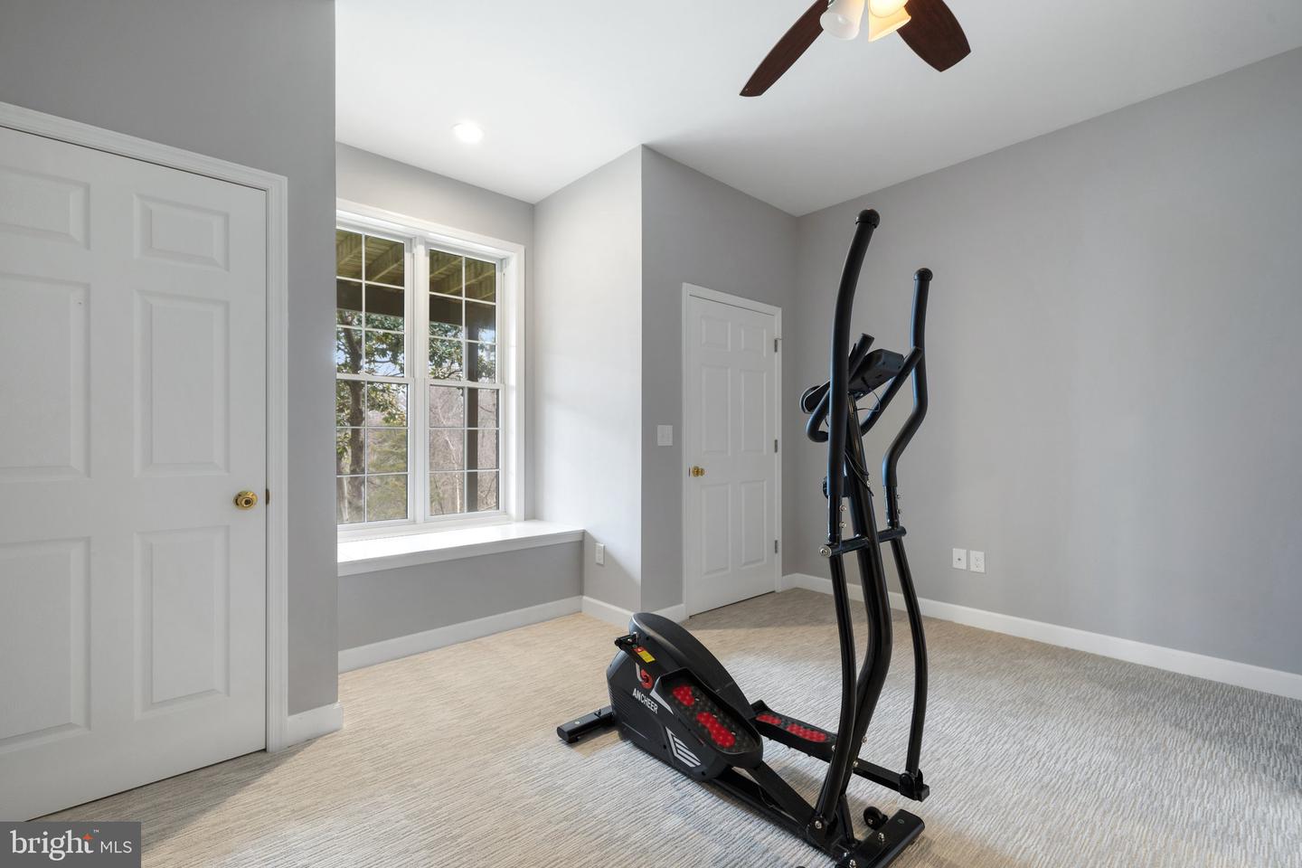 7887 WELLINGTON DR, WARRENTON, Virginia 20186, 6 Bedrooms Bedrooms, ,5 BathroomsBathrooms,Residential,For sale,7887 WELLINGTON DR,VAFQ2016562 MLS # VAFQ2016562
