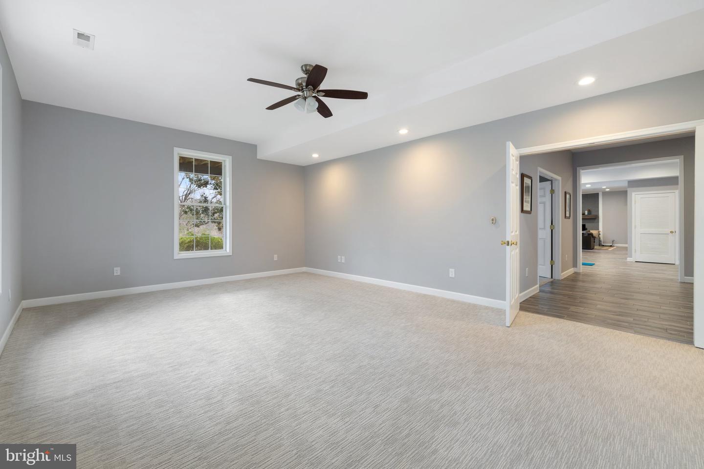 7887 WELLINGTON DR, WARRENTON, Virginia 20186, 6 Bedrooms Bedrooms, ,5 BathroomsBathrooms,Residential,For sale,7887 WELLINGTON DR,VAFQ2016562 MLS # VAFQ2016562
