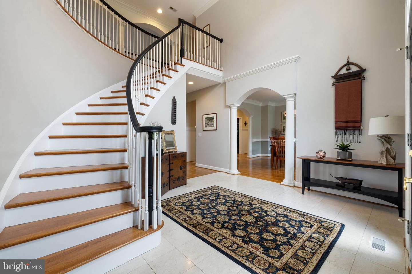 7887 WELLINGTON DR, WARRENTON, Virginia 20186, 6 Bedrooms Bedrooms, ,5 BathroomsBathrooms,Residential,For sale,7887 WELLINGTON DR,VAFQ2016562 MLS # VAFQ2016562