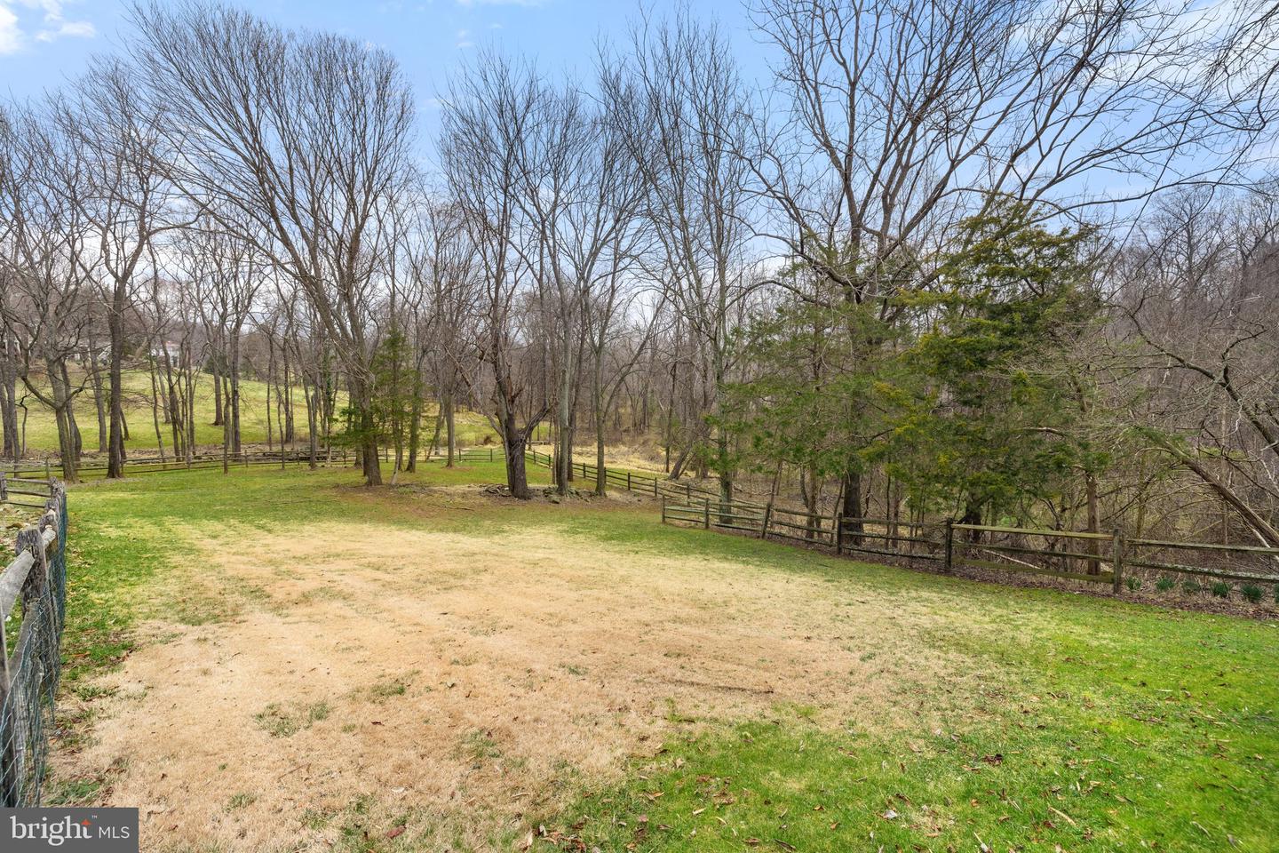 7887 WELLINGTON DR, WARRENTON, Virginia 20186, 6 Bedrooms Bedrooms, ,5 BathroomsBathrooms,Residential,For sale,7887 WELLINGTON DR,VAFQ2016562 MLS # VAFQ2016562