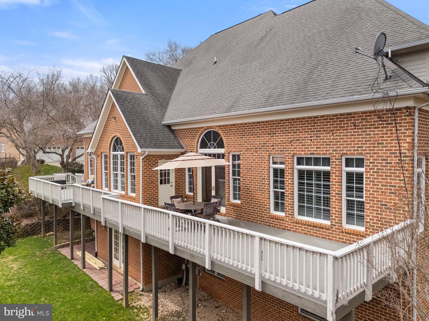 7887 WELLINGTON DR, WARRENTON, Virginia 20186, 6 Bedrooms Bedrooms, ,5 BathroomsBathrooms,Residential,For sale,7887 WELLINGTON DR,VAFQ2016562 MLS # VAFQ2016562