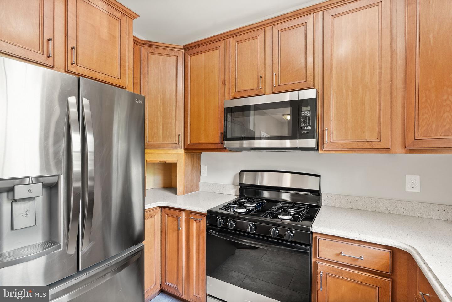 11404 GATE HILL PL #95, RESTON, Virginia 20194, 2 Bedrooms Bedrooms, ,2 BathroomsBathrooms,Residential,For sale,11404 GATE HILL PL #95,VAFX2239838 MLS # VAFX2239838