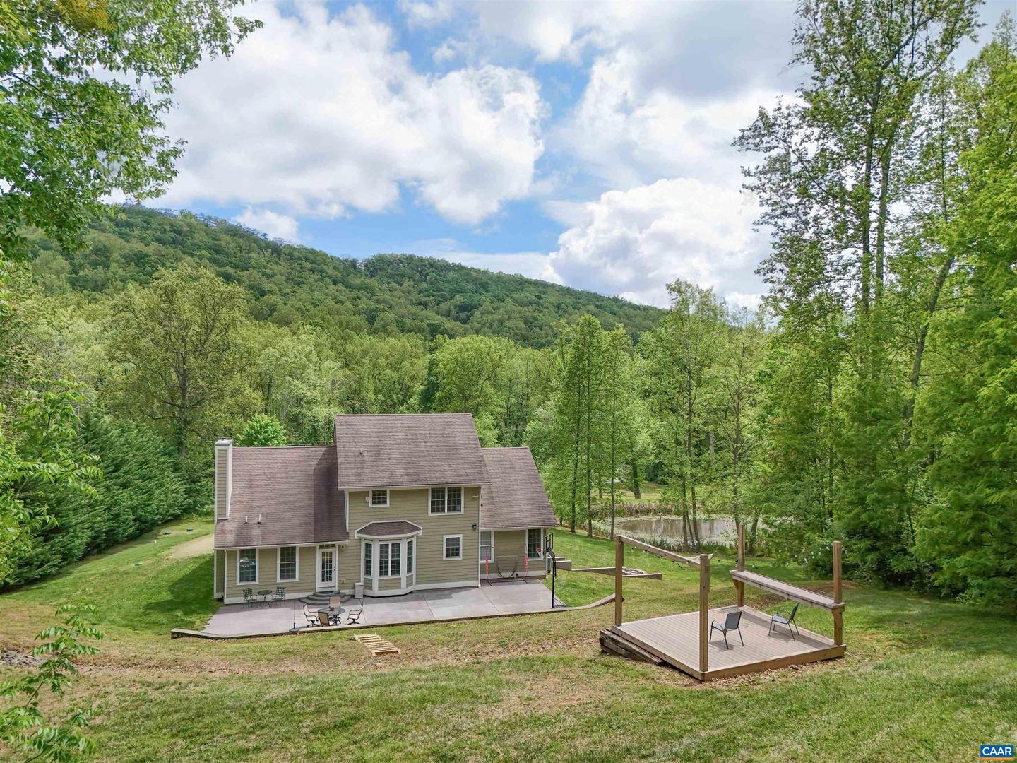 4036 MONACAN TRAIL RD, NORTH GARDEN, Virginia 22959, 4 Bedrooms Bedrooms, ,2 BathroomsBathrooms,Residential,For sale,4036 MONACAN TRAIL RD,664318 MLS # 664318