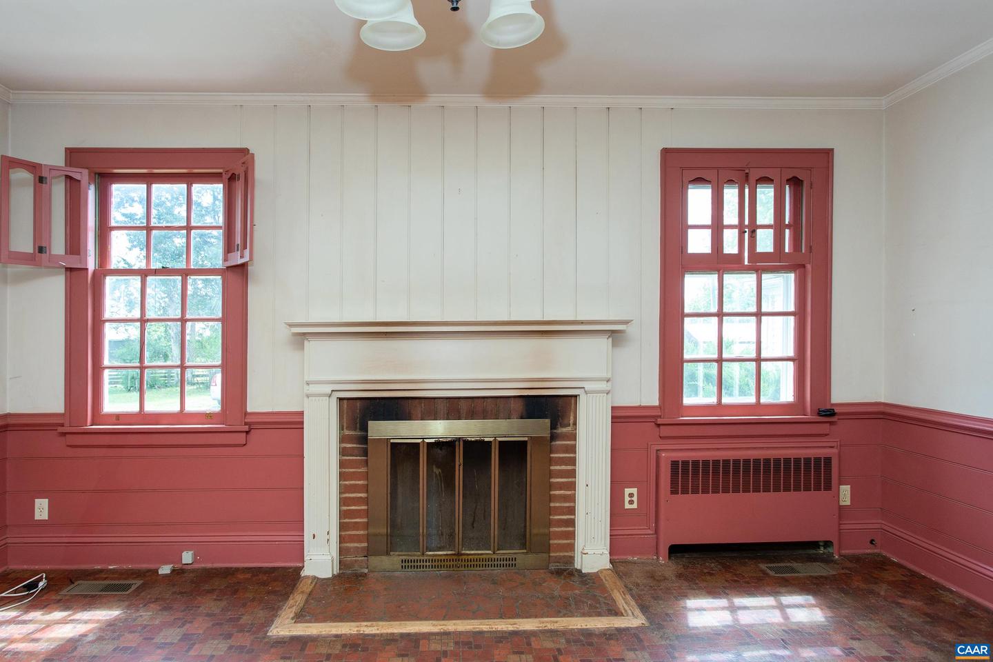 293 LLAMA FARM RD, CHARLOTTESVILLE, Virginia 22902, 3 Bedrooms Bedrooms, ,4 BathroomsBathrooms,Residential,For sale,293 LLAMA FARM RD,664327 MLS # 664327