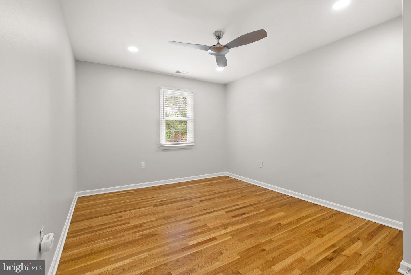 6601 MCLEAN CT, MCLEAN, Virginia 22101, 4 Bedrooms Bedrooms, ,3 BathroomsBathrooms,Residential,For sale,6601 MCLEAN CT,VAFX2239790 MLS # VAFX2239790