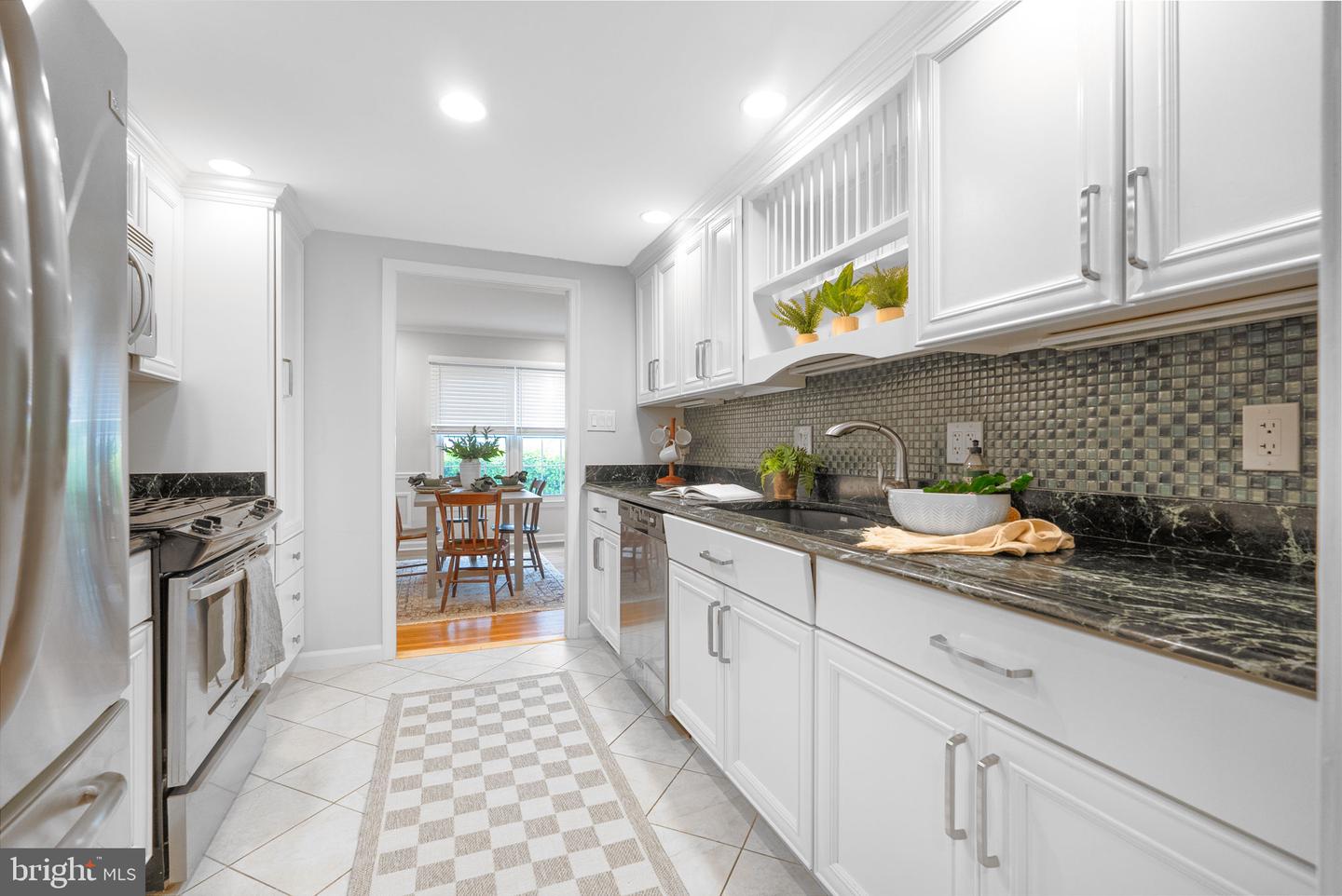 6601 MCLEAN CT, MCLEAN, Virginia 22101, 4 Bedrooms Bedrooms, ,3 BathroomsBathrooms,Residential,For sale,6601 MCLEAN CT,VAFX2239790 MLS # VAFX2239790