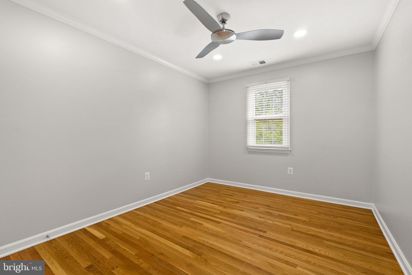 6601 MCLEAN CT, MCLEAN, Virginia 22101, 4 Bedrooms Bedrooms, ,3 BathroomsBathrooms,Residential,For sale,6601 MCLEAN CT,VAFX2239790 MLS # VAFX2239790