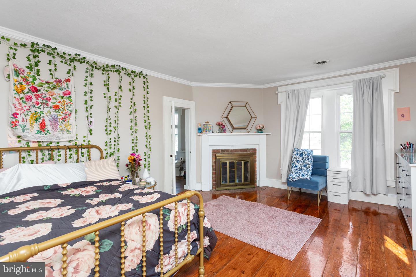 644 EARLY DR, BROADWAY, Virginia 22815, 6 Bedrooms Bedrooms, ,4 BathroomsBathrooms,Residential,For sale,644 EARLY DR,VARO2002280 MLS # VARO2002280