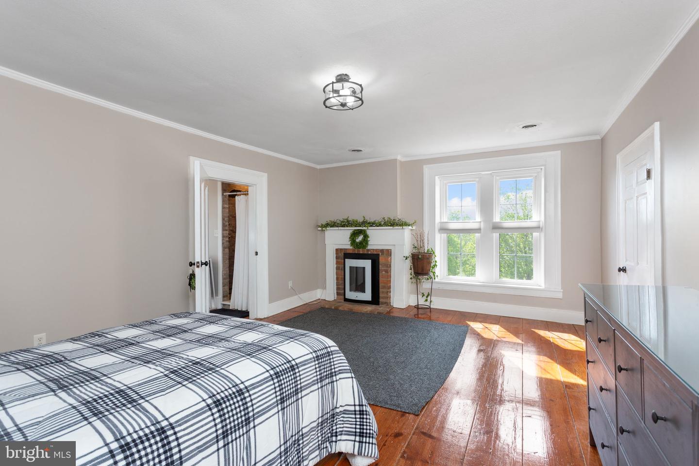 644 EARLY DR, BROADWAY, Virginia 22815, 6 Bedrooms Bedrooms, ,4 BathroomsBathrooms,Residential,For sale,644 EARLY DR,VARO2002280 MLS # VARO2002280