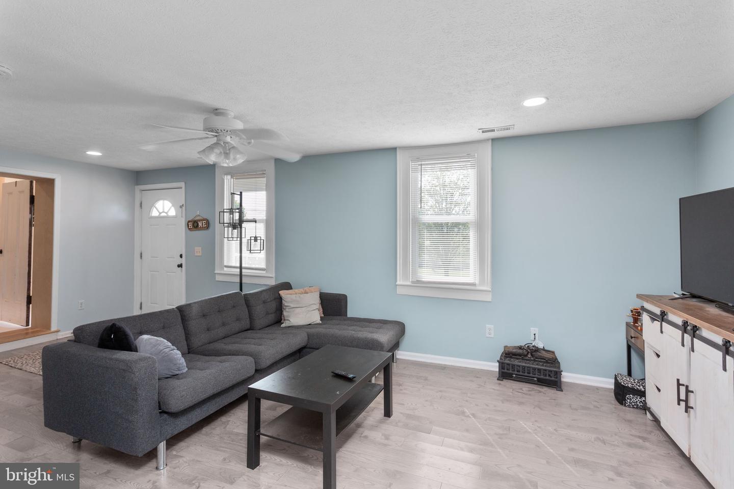644 EARLY DR, BROADWAY, Virginia 22815, 6 Bedrooms Bedrooms, ,4 BathroomsBathrooms,Residential,For sale,644 EARLY DR,VARO2002280 MLS # VARO2002280