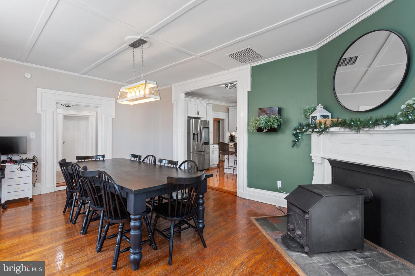 644 EARLY DR, BROADWAY, Virginia 22815, 6 Bedrooms Bedrooms, ,4 BathroomsBathrooms,Residential,For sale,644 EARLY DR,VARO2002280 MLS # VARO2002280
