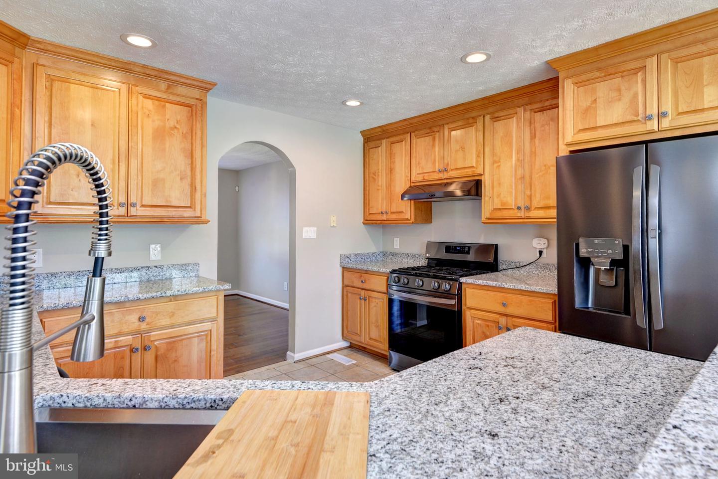 800 CANTEBERRY LN, SMITHFIELD, Virginia 23430, 4 Bedrooms Bedrooms, 8 Rooms Rooms,2 BathroomsBathrooms,Residential,For sale,800 CANTEBERRY LN,VAIW2000054 MLS # VAIW2000054