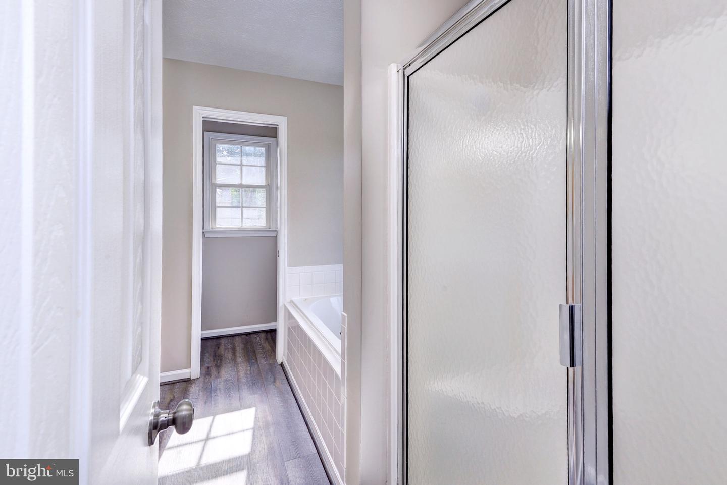 800 CANTEBERRY LN, SMITHFIELD, Virginia 23430, 4 Bedrooms Bedrooms, 8 Rooms Rooms,2 BathroomsBathrooms,Residential,For sale,800 CANTEBERRY LN,VAIW2000054 MLS # VAIW2000054
