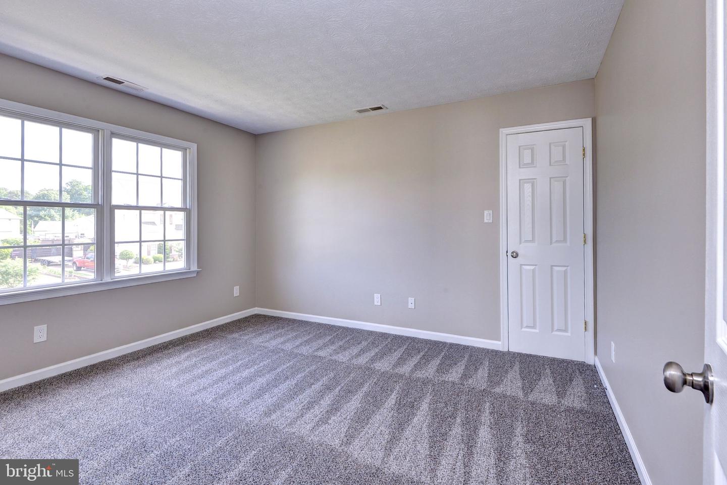 800 CANTEBERRY LN, SMITHFIELD, Virginia 23430, 4 Bedrooms Bedrooms, 8 Rooms Rooms,2 BathroomsBathrooms,Residential,For sale,800 CANTEBERRY LN,VAIW2000054 MLS # VAIW2000054