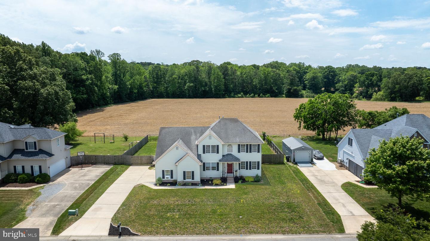 800 CANTEBERRY LN, SMITHFIELD, Virginia 23430, 4 Bedrooms Bedrooms, 8 Rooms Rooms,2 BathroomsBathrooms,Residential,For sale,800 CANTEBERRY LN,VAIW2000054 MLS # VAIW2000054